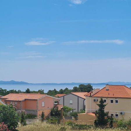 Villa Mena Vir Esterno foto